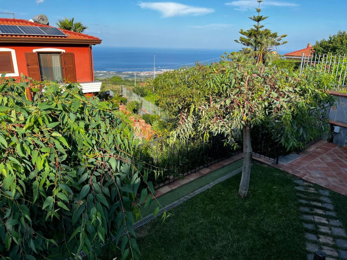 Etna Sunshine Rent Rooms Puntalazzo ภายนอก รูปภาพ