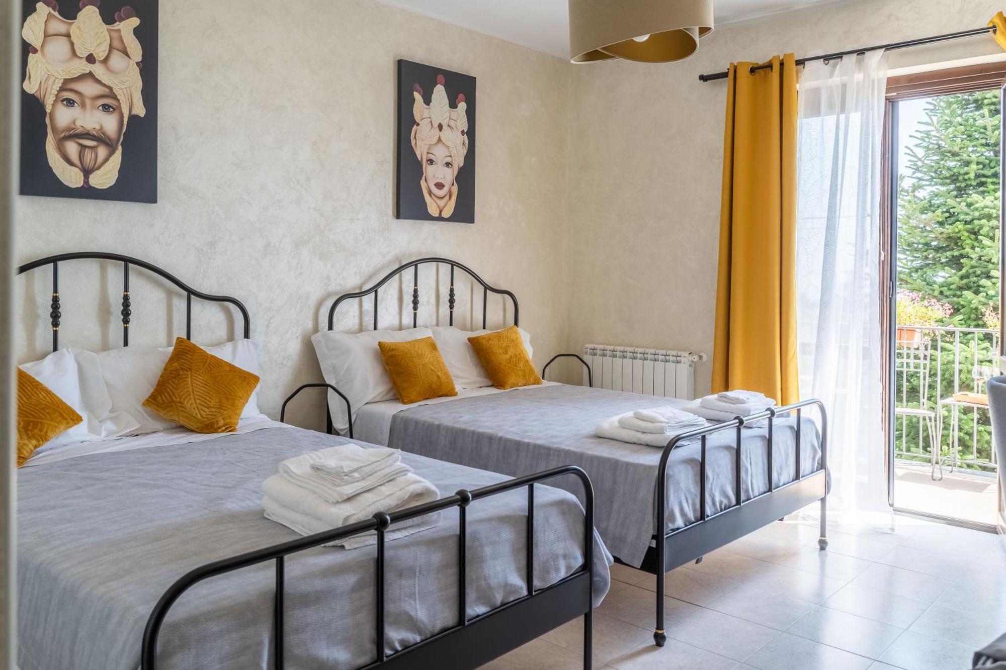 Etna Sunshine Rent Rooms Puntalazzo ภายนอก รูปภาพ